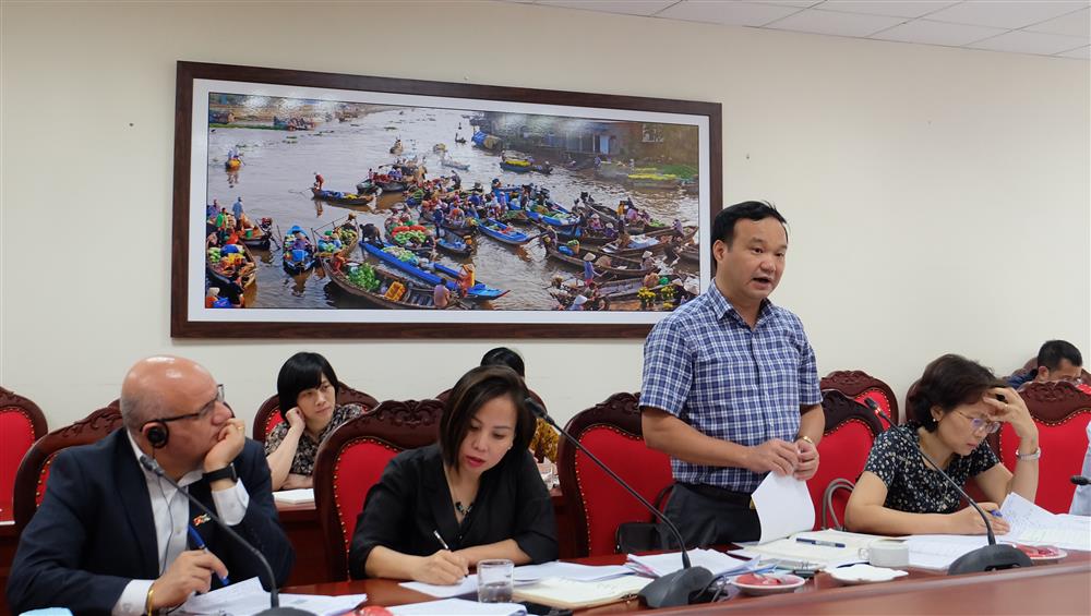 Cục trưởng Cục quản lý Giá, Bộ Tài chính Nguyễn Anh Tuấn chia sẻ tại buổi làm việc 