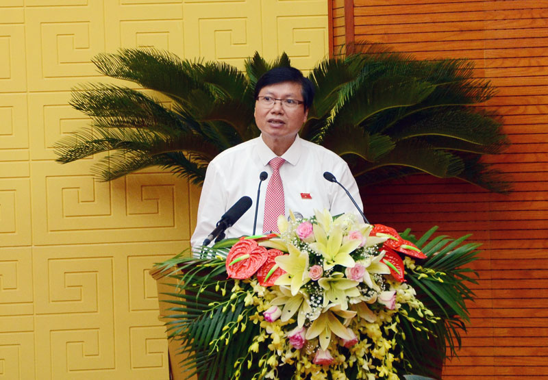 Chủ tịch HĐND tỉnh Trần Đăng Ninh phát biểu khai mạc Kỳ họp