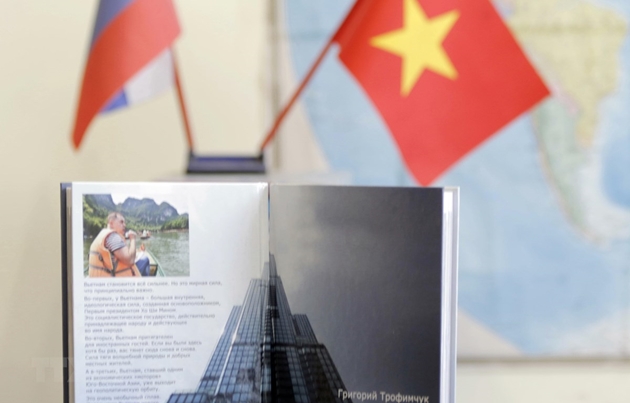Cuốn sách “Việt Nam cất cánh” góp phần tô thắm thêm tình hữu nghị Việt Nam - Liên bang Nga