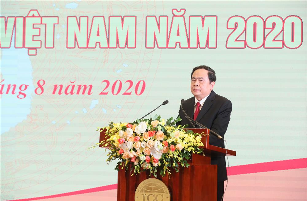 Bí thư Trung ương Đảng, Chủ tịch Ủy ban Trung ương Mặt trận Tổ quốc Việt Nam Trần Thanh Mẫn cho biết Sách vàng Sáng tạo Việt Nam năm 2020 lựa chọn vinh danh 75 công trình
