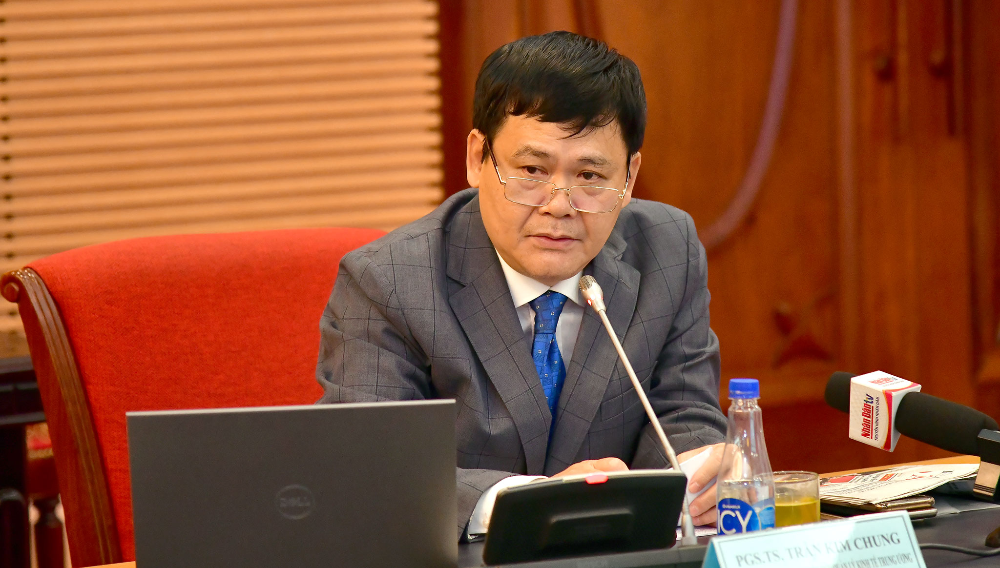 PGS. TS Trần Kim Chung, Phó Viện trưởng Viện Nghiên cứu quản lý kinh tế Trung ương