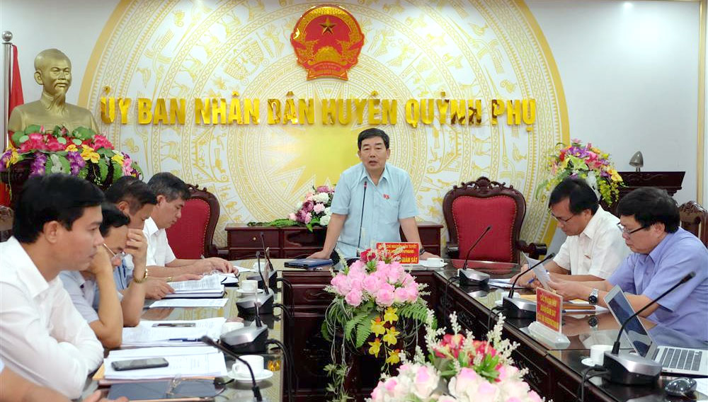 Phó Chủ nhiệm Ủy ban Nguyễn Văn Tuyết làm Tổ trưởng Tổ công tác, chủ trì buổi làm việc