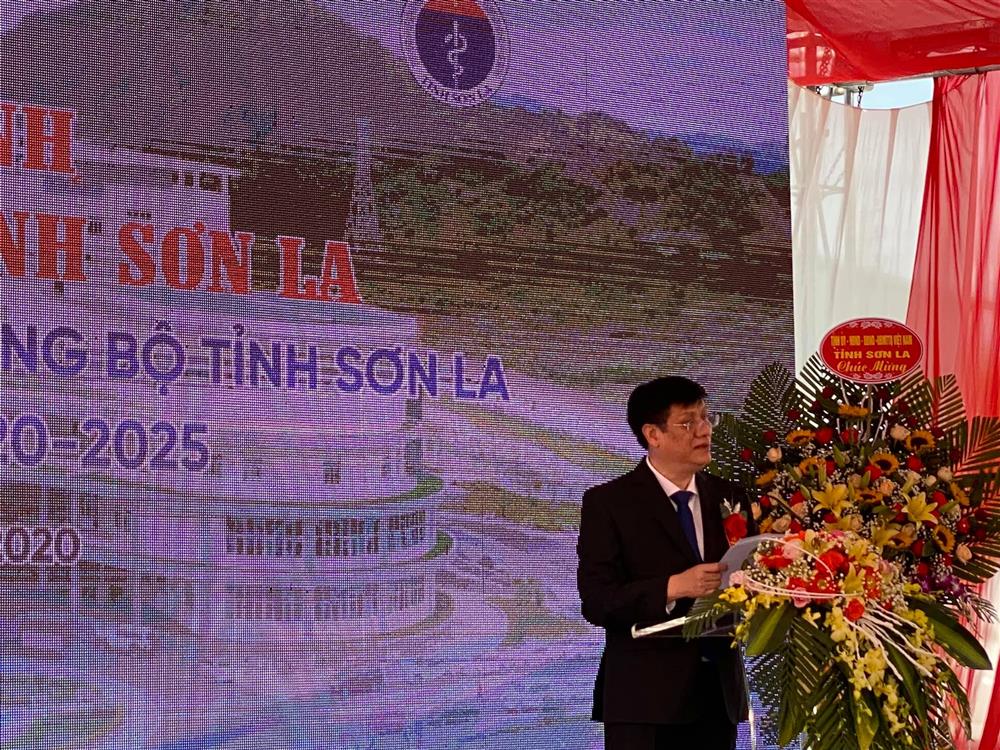 Quyền Bộ trưởng Nguyễn Thanh Long phát biểu tại buổi lễ