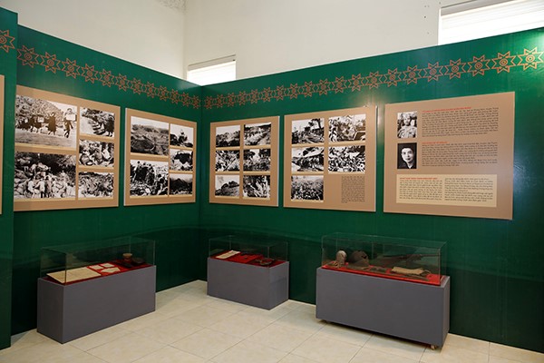 Một góc trưng bày triển lãm "Chiến thắng Biên giới năm 1950"