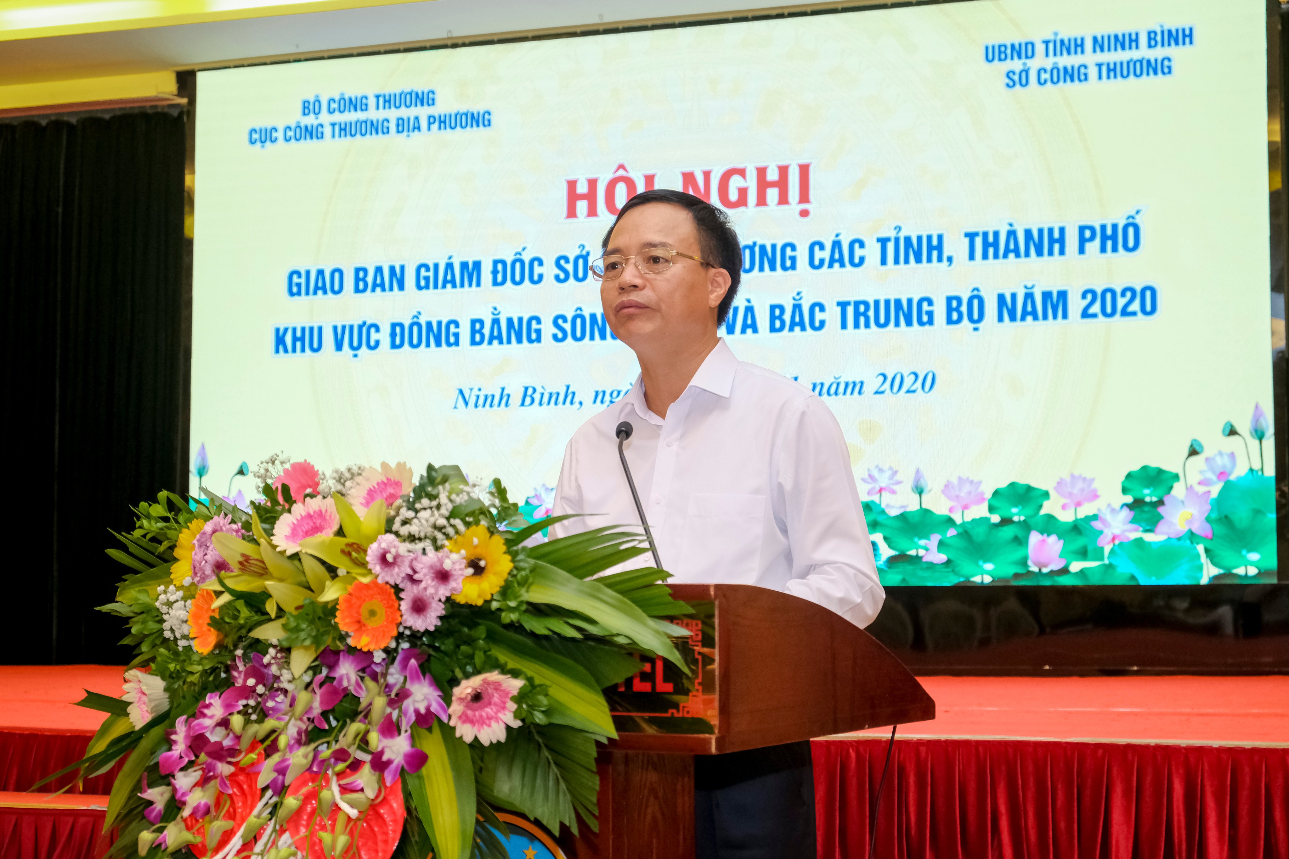 Cục trưởng Cục Công thương địa phương Ngô Quang Trung phát biểu tại hội nghị