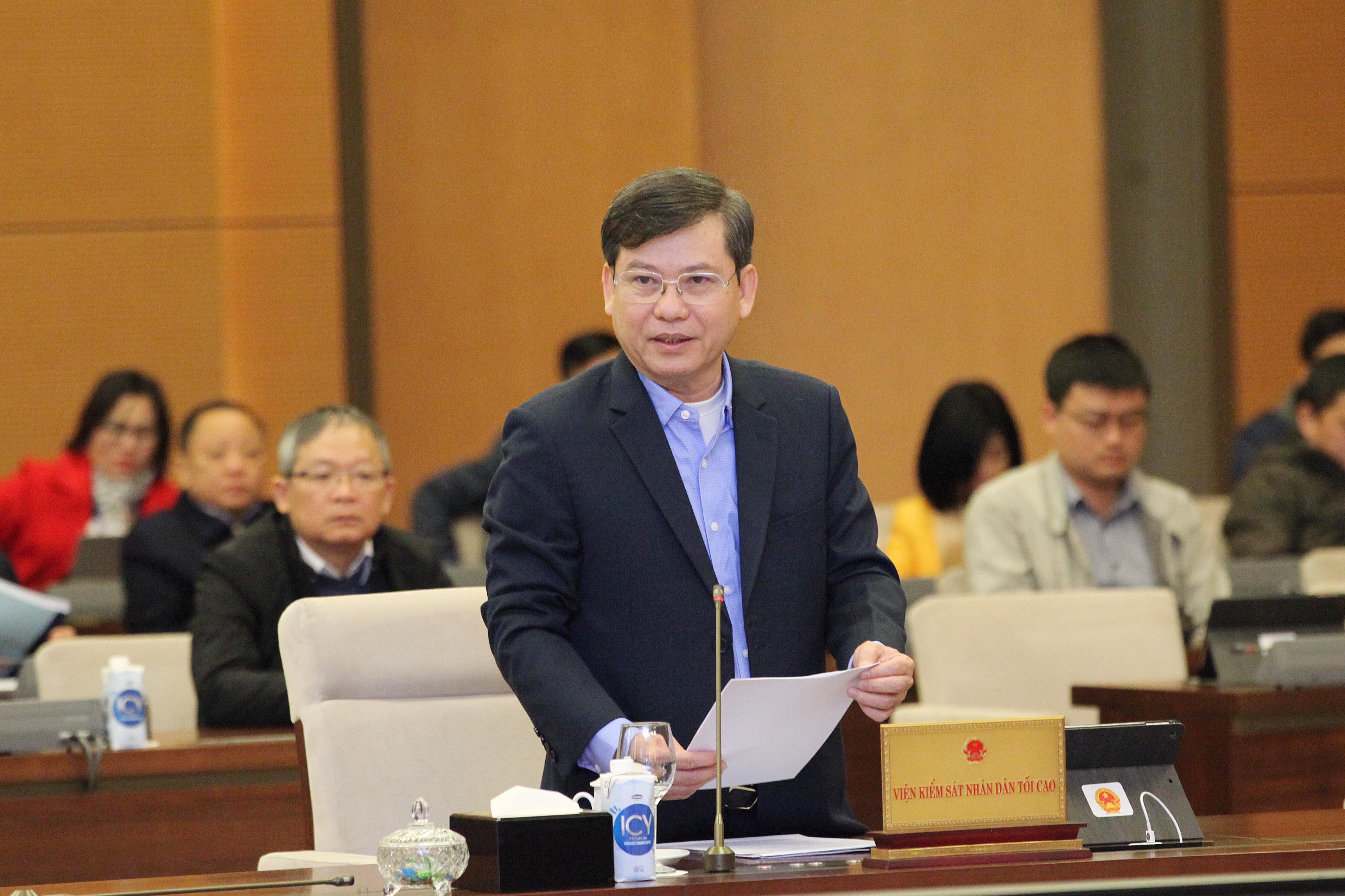 Viện trưởng Viện kiểm sát nhân dân tối cao Lê Minh Trí trình bày Báo cáo công tác nhiệm kỳ 2016-2021