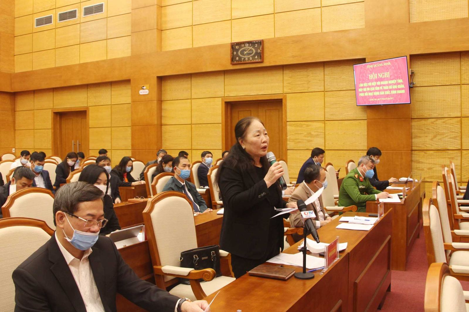 Đại diện Hiệp hội du lịch tỉnh đề xuất kiến nghị với lãnh đạo tỉnh Quảng Ninh