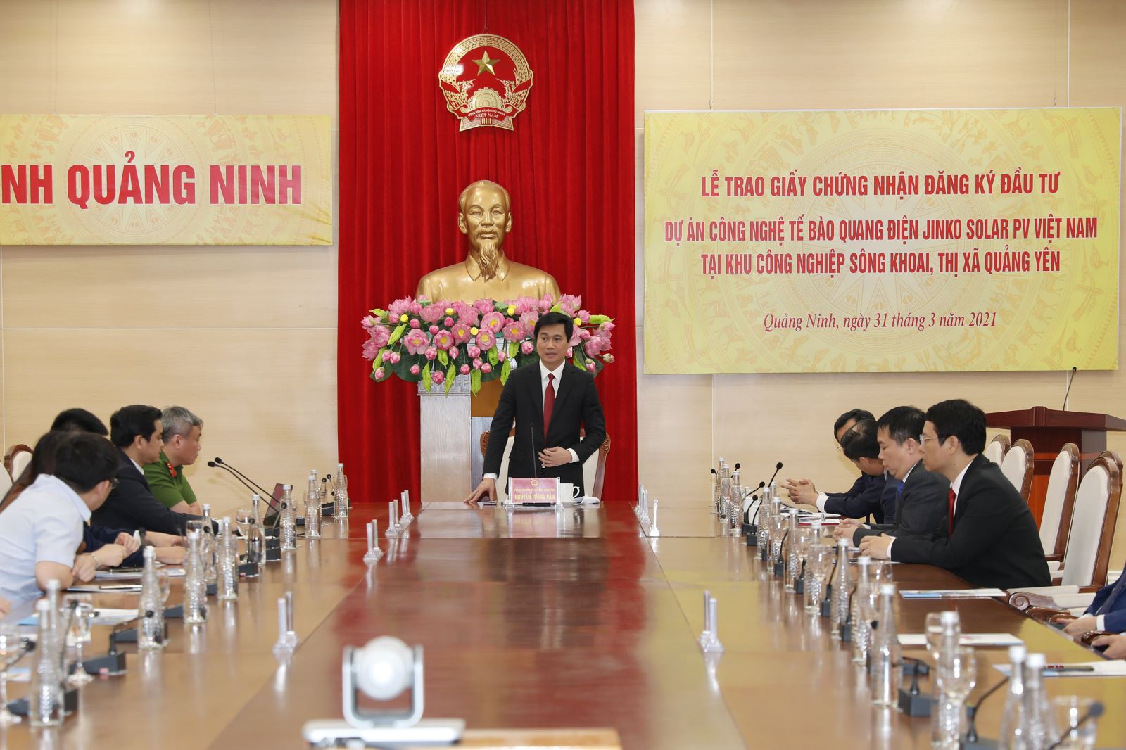 Chủ tịch UBND tỉnh Quảng Ninh Nguyễn Tường Văn phát biểu tại buổi lễ