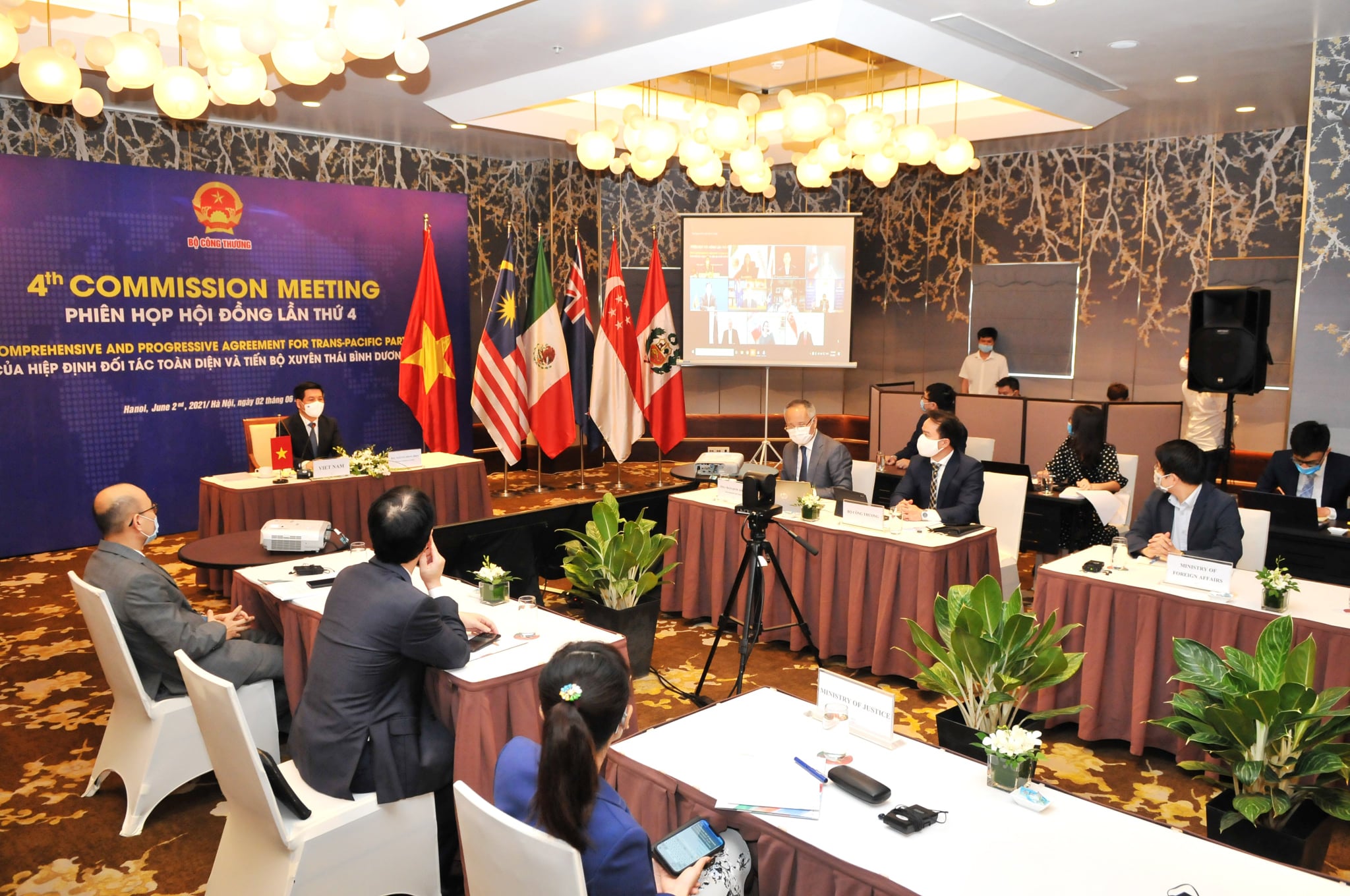 Đoàn Việt Nam tham dự phiên họp tại điểm cầu Hà Nội