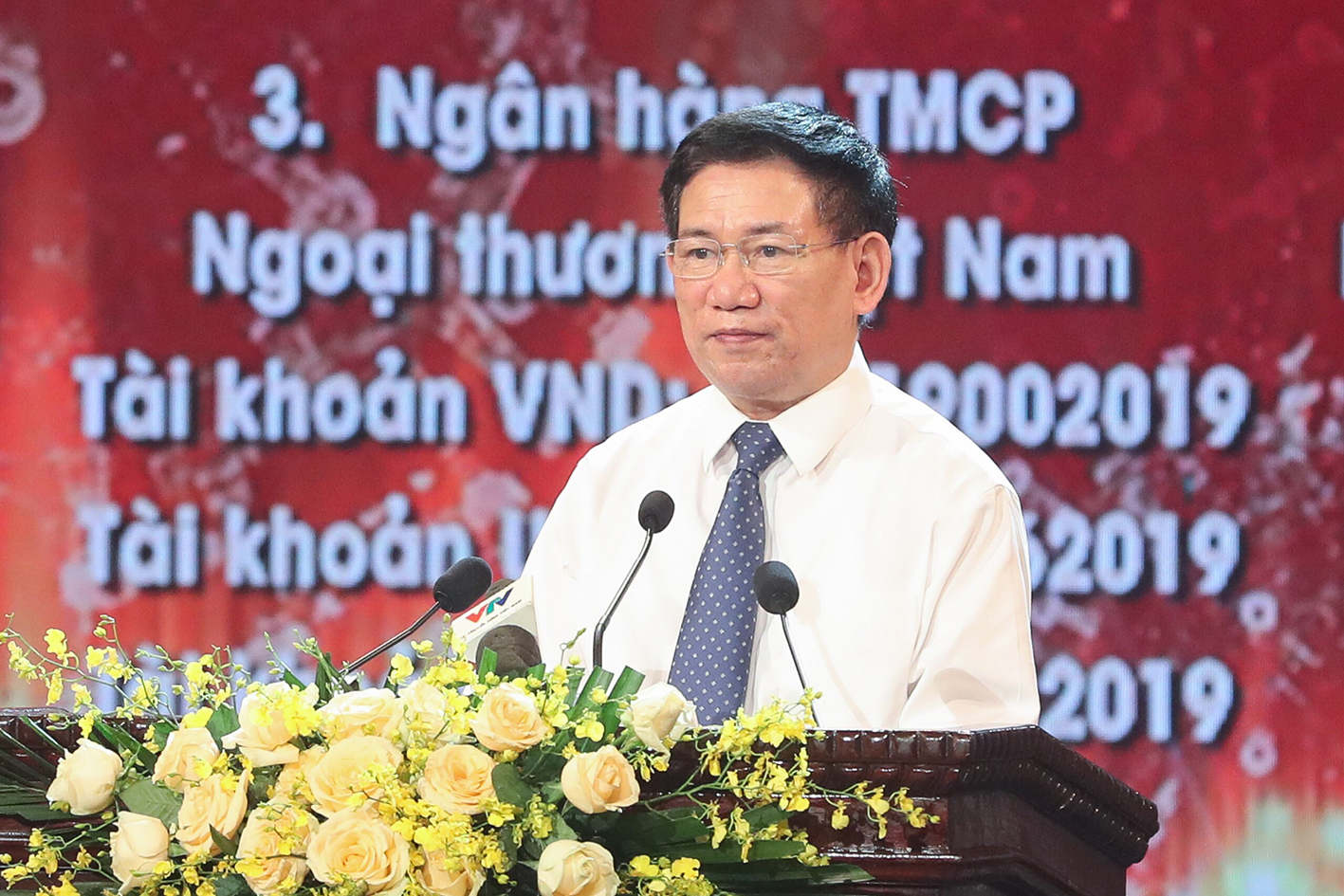 Bộ trưởng Bộ Tài chính Hồ Đức Phớc phát biểu tại buổi lễ