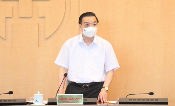 Chủ tịch UBND thành phố Chu Ngọc Anh kết luận phiên họp.
