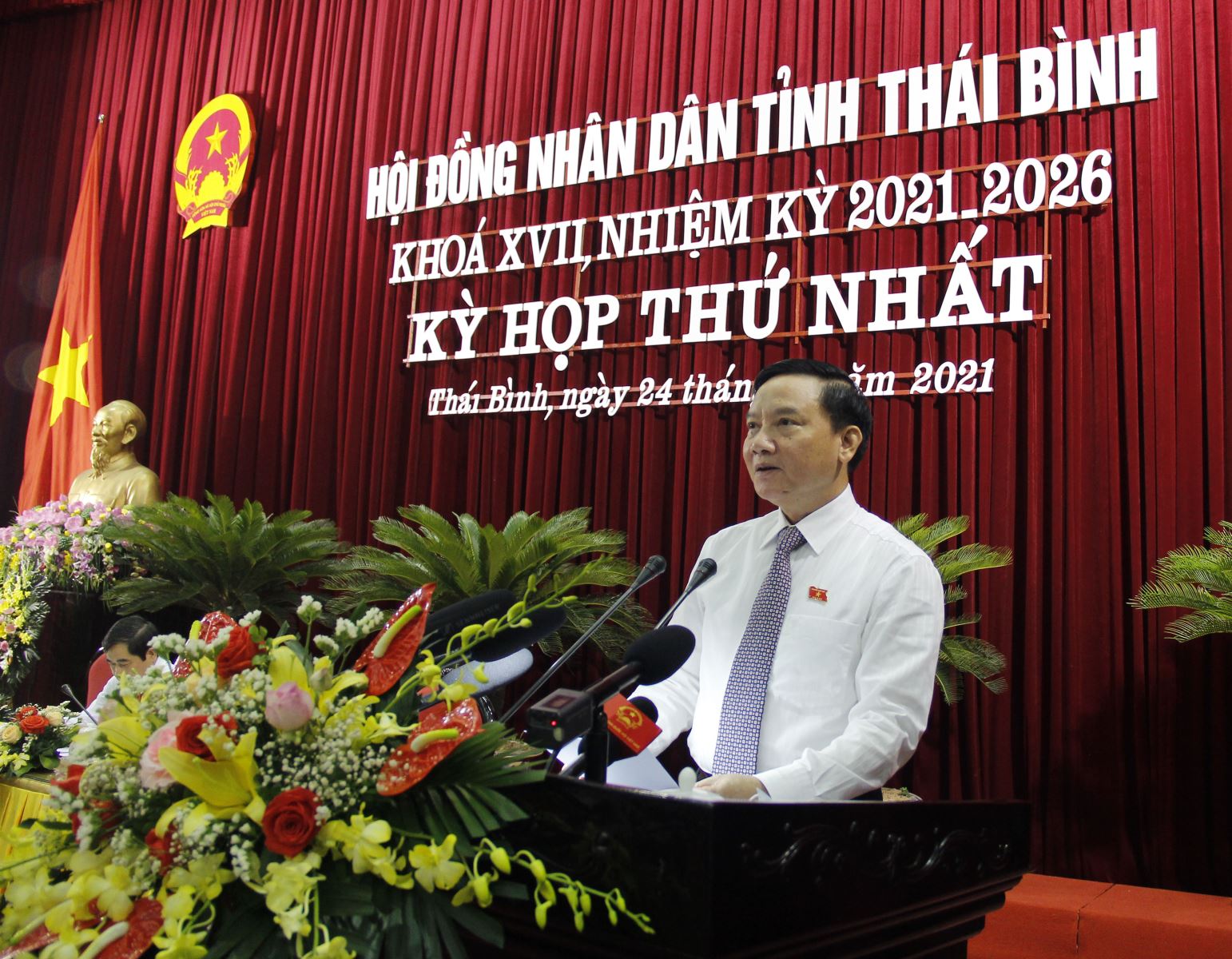 Ủy viên Trung ương Đảng, Phó Chủ tịch Quốc hội Nguyễn Khắc Định phát biểu chỉ đạo tại Hội nghị