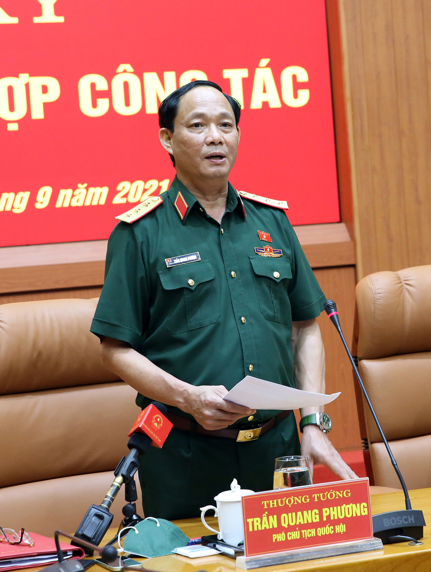 Phó Chủ tịch Quốc hội, Thượng tướng Trần Quang Phương phát biểu tại Lễ ký