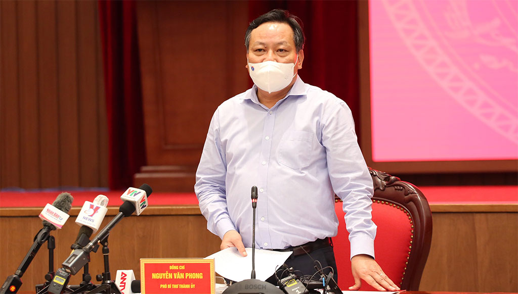 Phó Bí thư thành uỷ Nguyễn Văn Phong cho biết Chỉ thị mới sẽ linh hoạt thời gian thực hiện