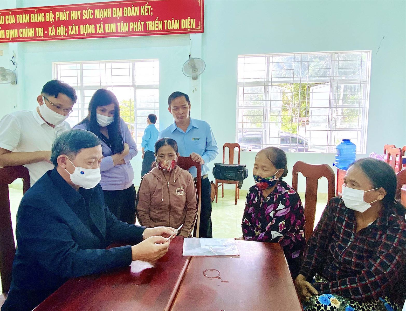Đoàn giám sát khảo sát thực tế tại xã Kim Tân (huyện Ia Pa)