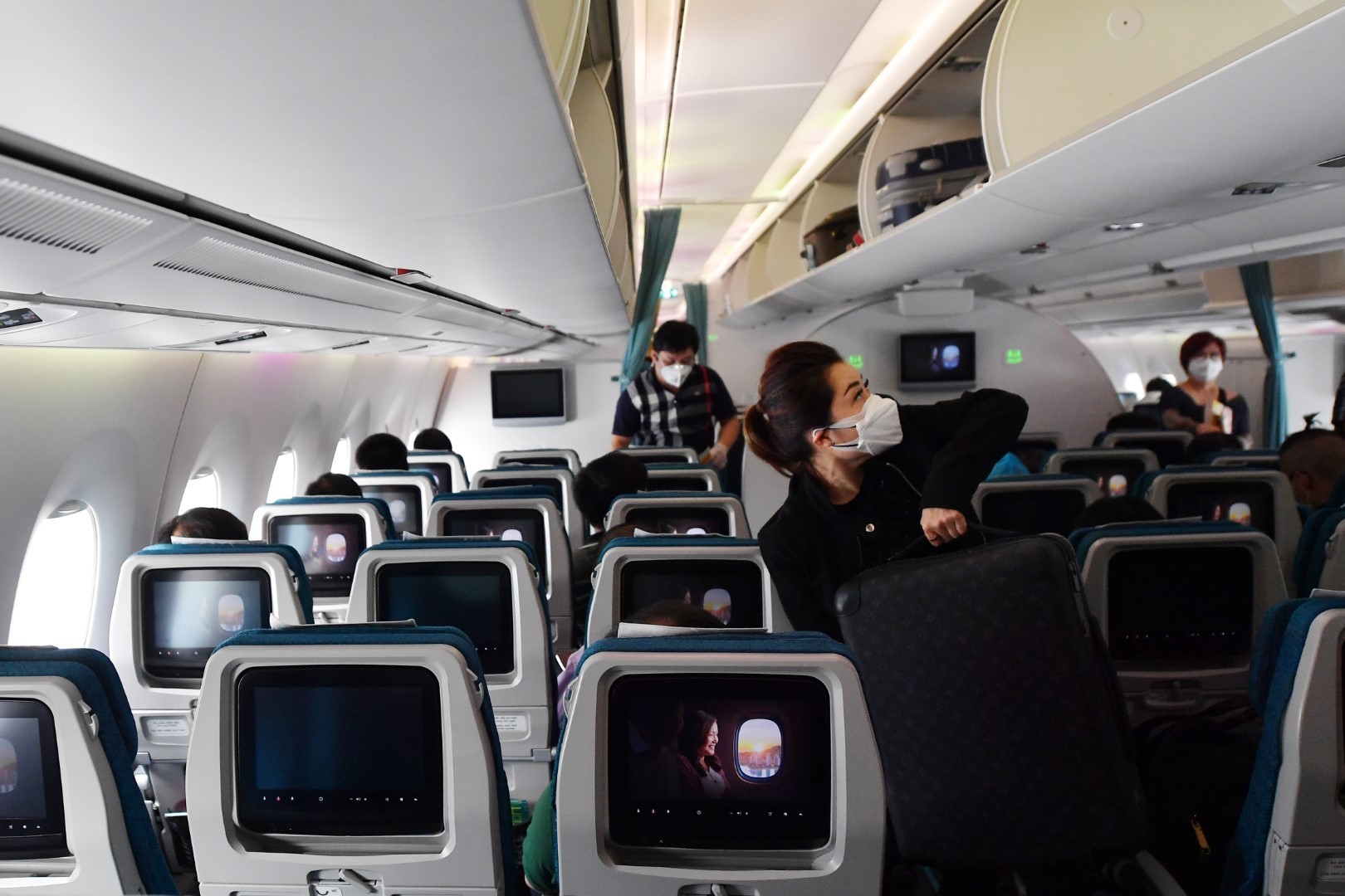 Nhiều chuyến bay nội địa của Vietnam Airlines đầy chỗ hơn 80%