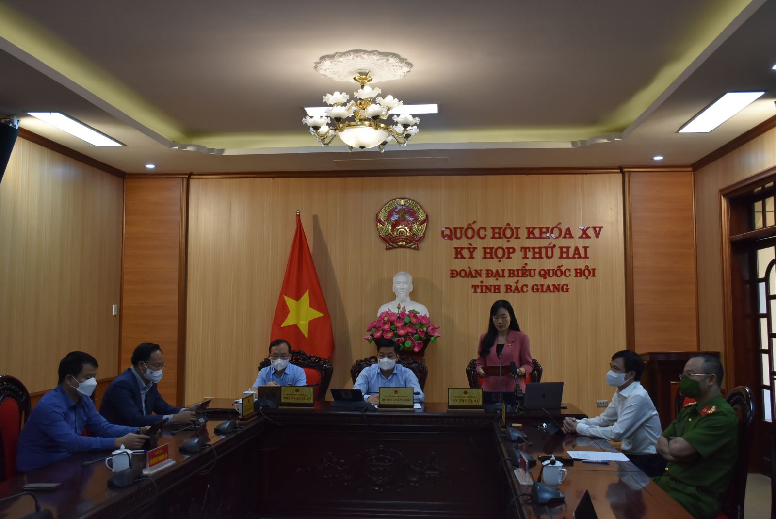 Toàn cảnh phiên thảo luận tại điểm cầu tỉnh Bắc Giang