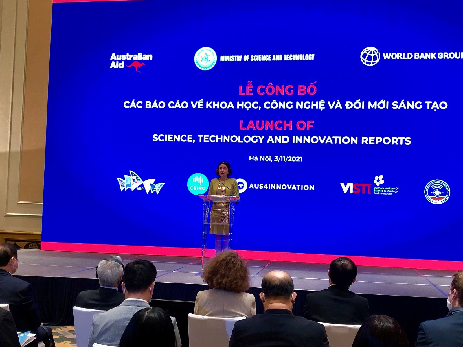 Đại sứ Australia tại Việt Nam, bà Robyn Mudie chia sẻ ý kiến 