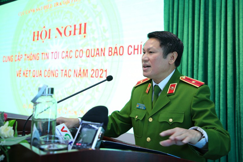 Cục trưởng C04, Thiếu tướng Nguyễn Văn Viện thông tin tại buổi họp báo ngày 1.12