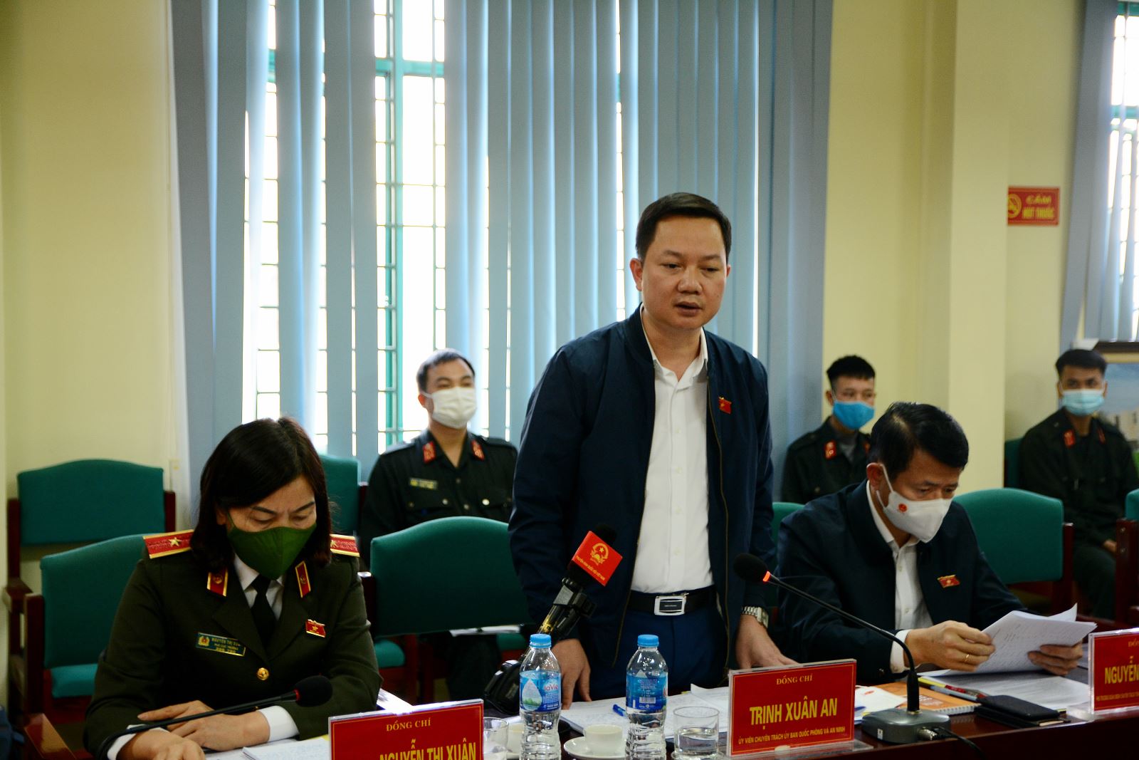 Ủy viên Chuyên trách Uỷ ban Quốc phòng và An ninh Trịnh Xuân An phát biểu tại buổi làm việc