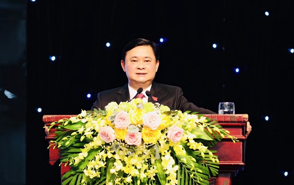  Bí thư Tỉnh ủy, Trưởng đoàn ĐBQH tỉnh, Chủ tịch HĐND tỉnh Thái Thanh Qúy phát biểu giao nhiệm vụ