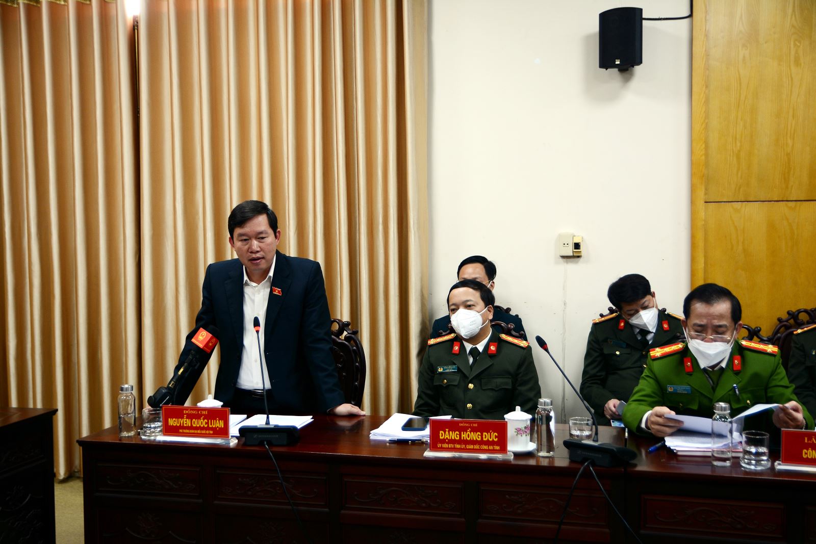 Phó Trưởng đoàn ĐBQH tỉnh Yên Bái Nguyễn Quốc Luận tham gia ý kiến