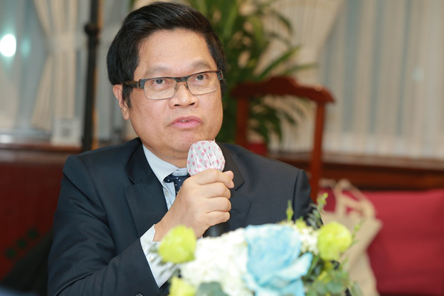 ông Vũ Tiến Lộc, Uỷ viên Uỷ ban kinh tế của Quốc hội, Chủ tịch Trung tâm Trọng tài Quốc tế Việt Nam (VIAC), Thành viên ban Cố vấn Viện TFGI phát biểu tại tọa đàm