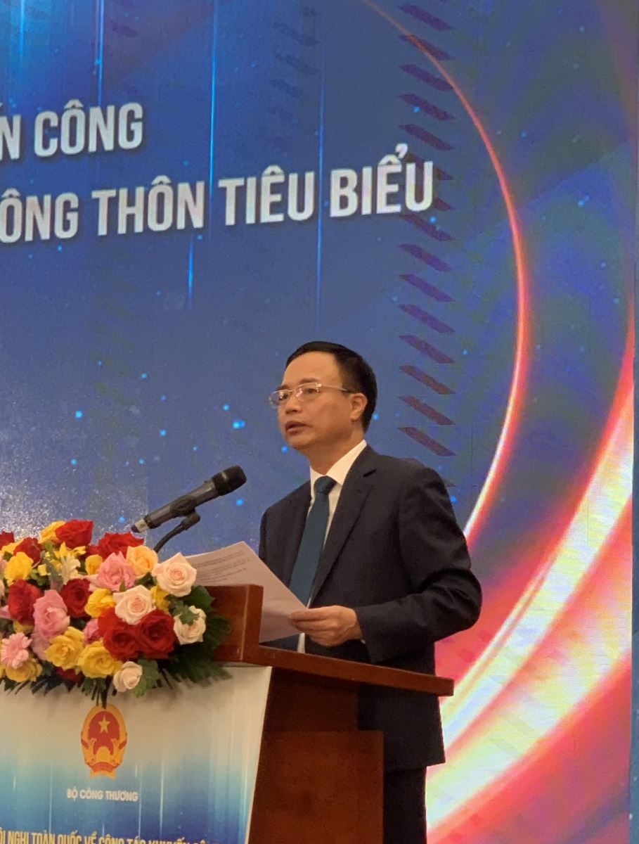 Cục trưởng Cục Công thương địa phương Ngô Quang Trung phát biểu tại Hội nghị. Ảnh: Minh Trang