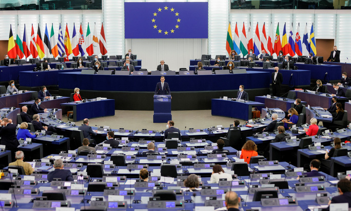 Thủ tướng Ba Lan Mateusz Morawiecki phát biểu trước Nghị viện châu Âu hôm 19.10  Nguồn: Reuters