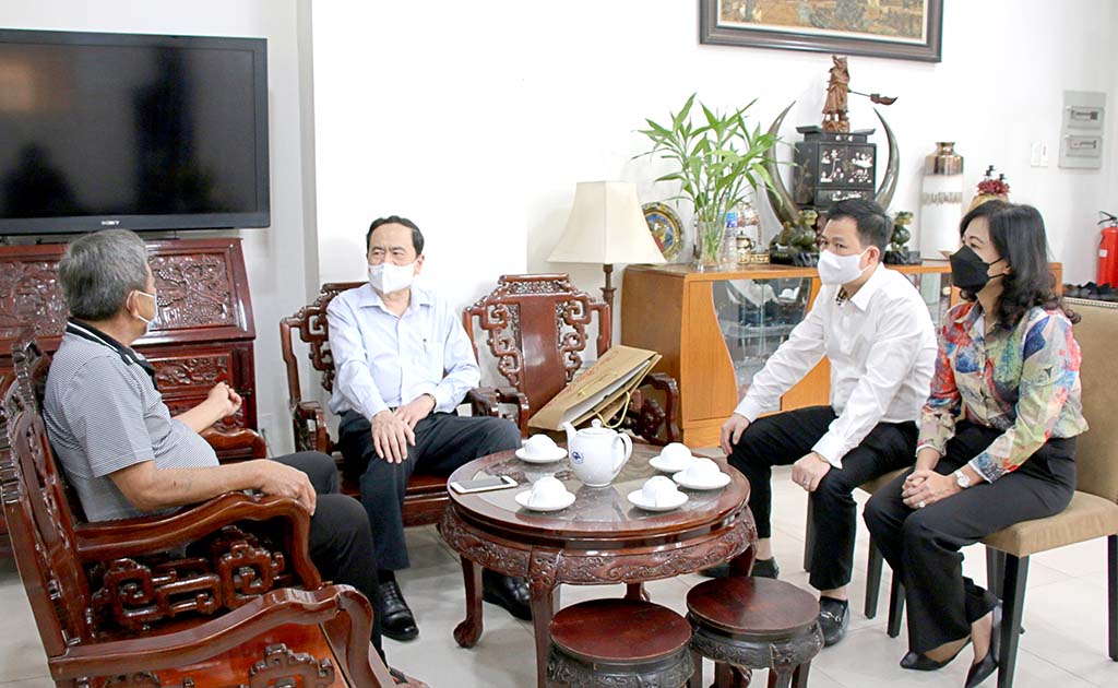 	Phó Chủ tịch Thường trực Quốc hội Trần Thanh Mẫn thăm hỏi gia đình nguyên Phó Chủ tịch Uỷ ban Thường vụ Quốc hội Khoá VI Văn Đáng Phạm