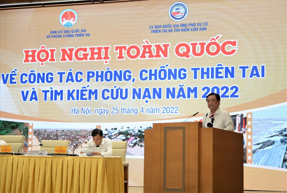 Bộ trưởng Bộ Nông nghiệp và Phát triển nông thôn Lê Minh Hoan phát biểu tại hội nghị.