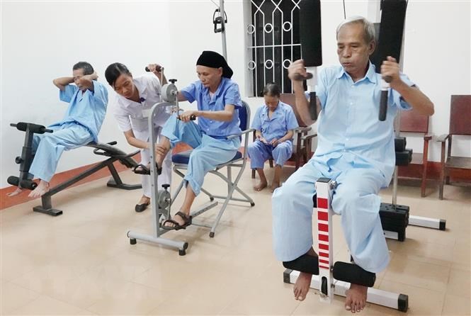 Tin tức Triền khai thành công mô hình chăm sóc người bệnh toàn diện tại  Khoa HSTCCĐ Bệnh viện đa khoa tỉnh Sơn La