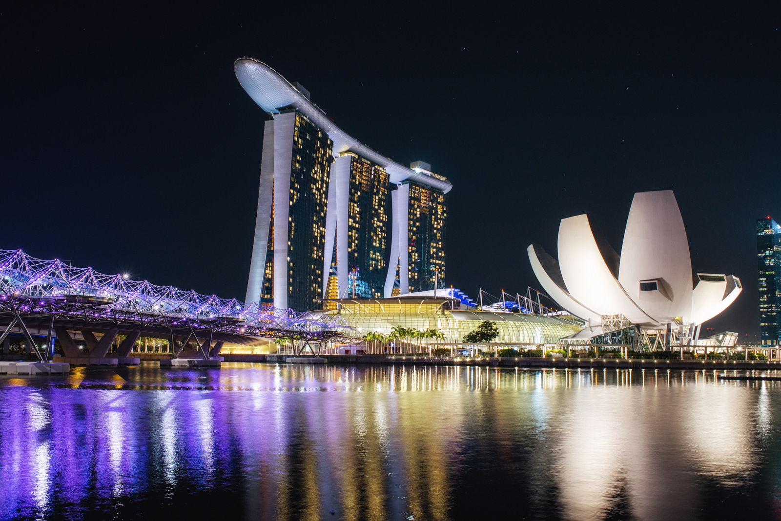 Singapore: Từ sa mạc đến vườn địa đàng văn hóa