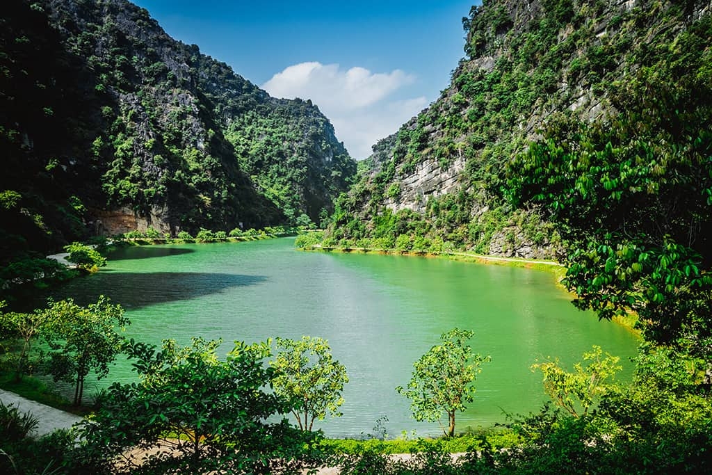 Ninh Bình được bình chọn là một trong những điểm đến tuyệt vời nhất, thân thiện nhất trên thế giới -0