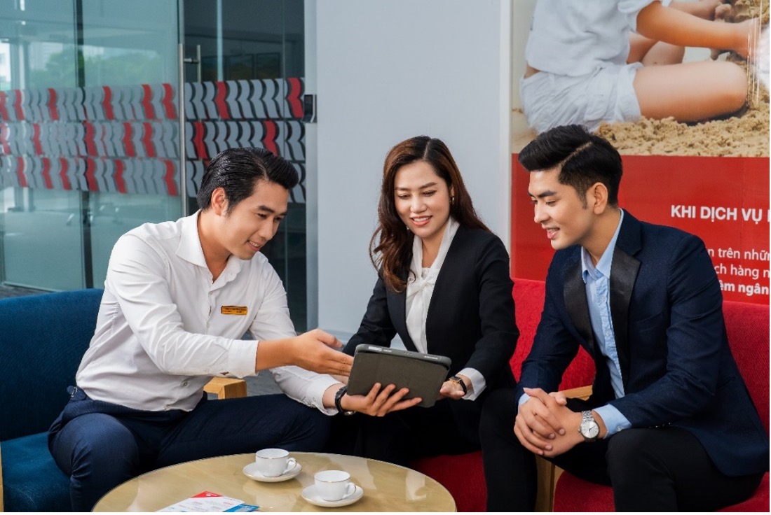 Techcombank ได้รับการโหวตให้เป็นธนาคารที่ดีที่สุดสำหรับการจัดการกองทุนและธุรกรรมในเวียดนามปี 2566