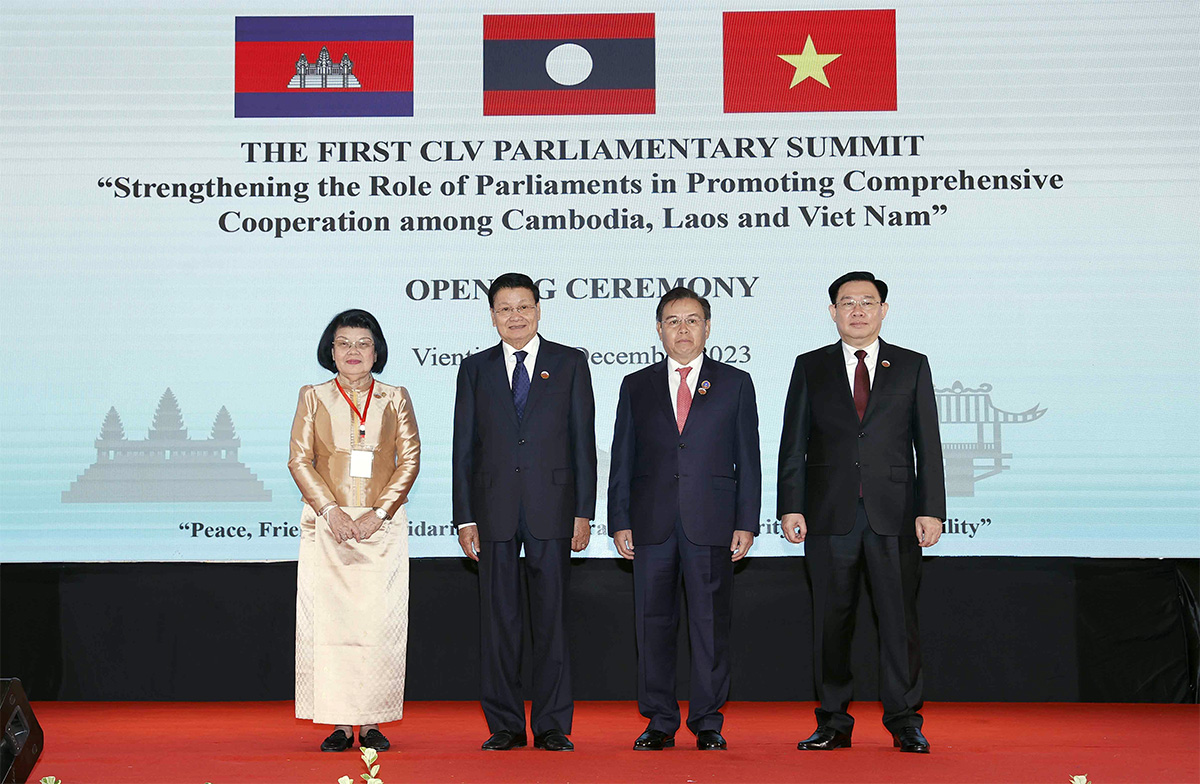 Chủ tịch Quốc hội Vương Đình Huệ dự khai mạc Hội nghị cấp cao Quốc hội 3 nước Campuchia - Lào - Việt Nam lần thứ nhất -5