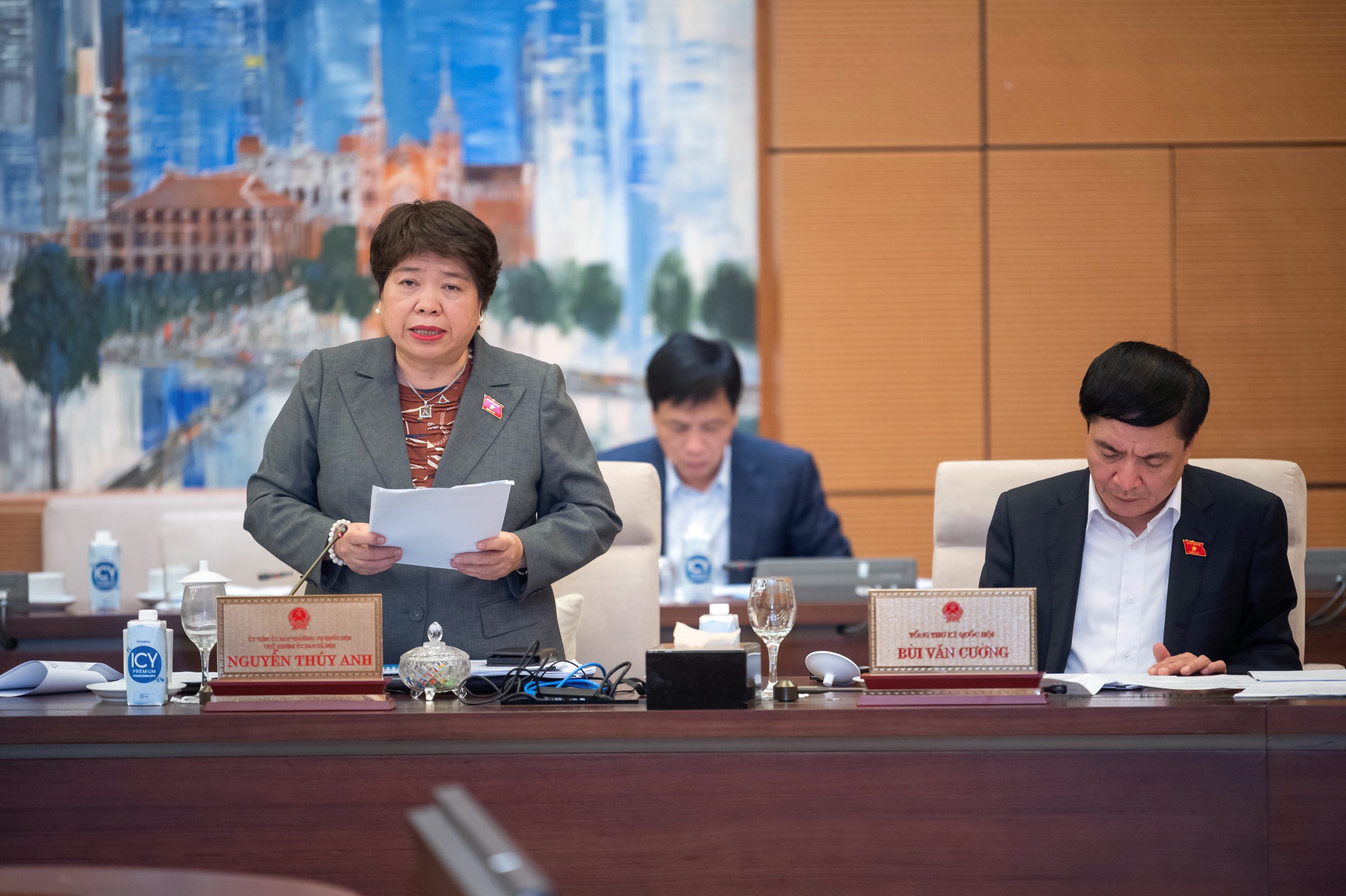 Ủy ban Thường vụ Quốc hội thông qua Nghị quyết về Kỷ niệm chương “Vì sự nghiệp Quốc hội Việt Nam” -0