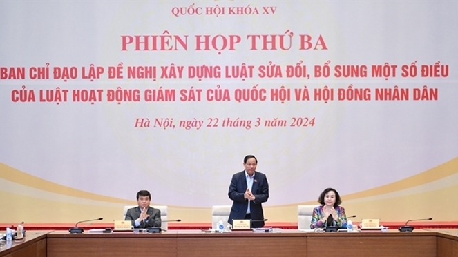 Phó Chủ tịch Quốc hội Trần Quang Phương tới dự và phát biểu chỉ đạo tại phiên họp - Ảnh H.Ngọc