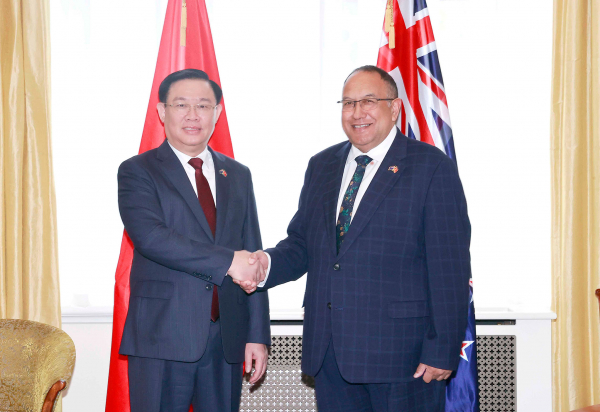 Vietnam gives high priority to enhancing ties with New Zealand: NA Chairman -0
