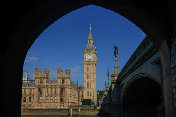 UK Parliament Seeks Power to Scrutinise Finance Regulators -0
