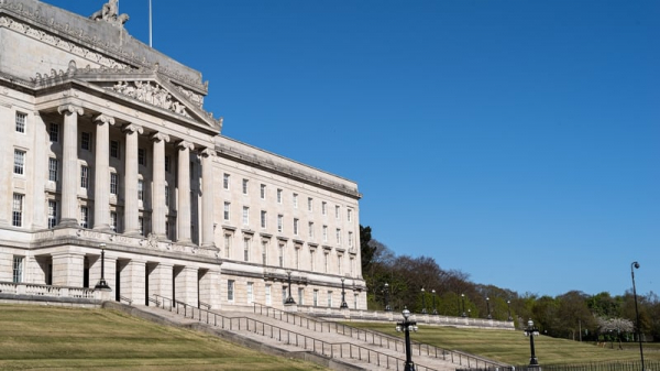UK: New law to be introduced to delay Stormont election -0
