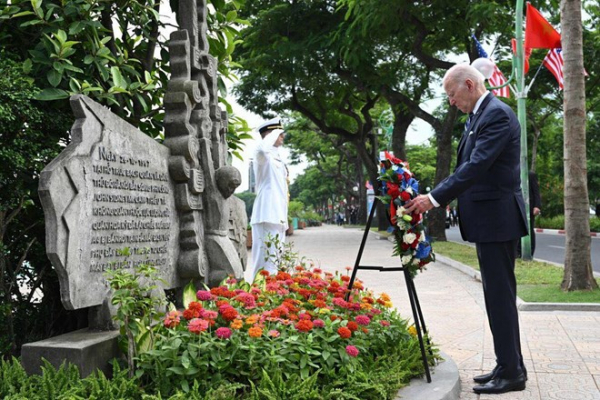 US President wraps up State visit to Vietnam -0