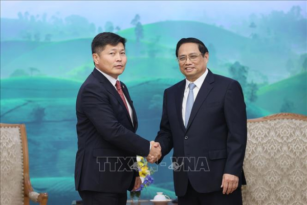 Thủ tướng tiếp Bộ trưởng Bộ Tư pháp và Nội vụ Mông Cổ -0