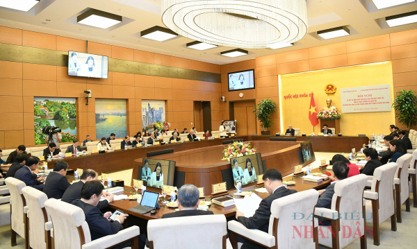 Conference reviews five-year cooperation between legislative, front bodies -0