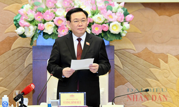 NA Chairman stresses solidarity in Hanoi development -0
