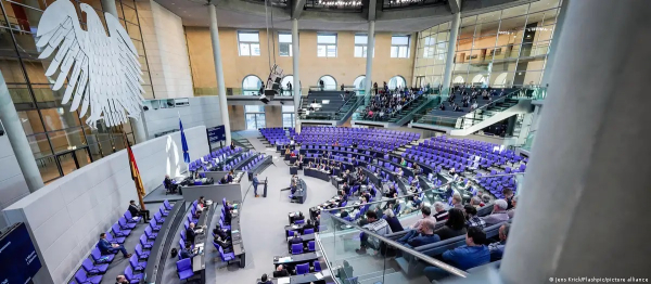 Germany: Bundestag to vote on gender self-determination law
 -0
