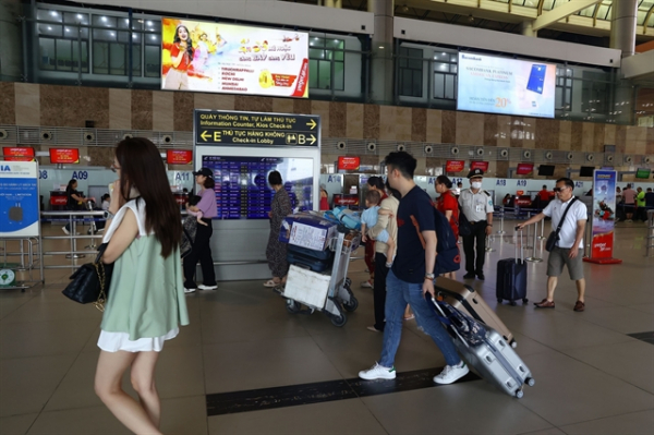 Transport ministry demands inspection into surge in flight ticket prices during recent holidays -0