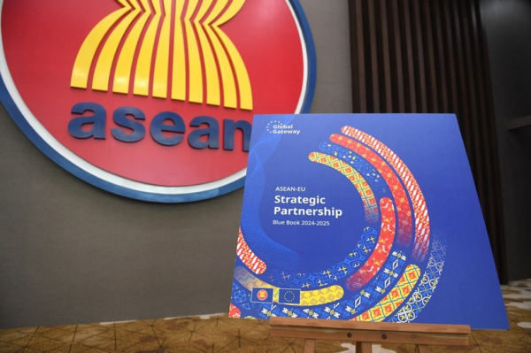 ASEAN, EU launch Blue Book 2024-2025  -0