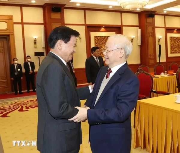 Top Lao leader recounts close comradeship with late Party General Secretary -0