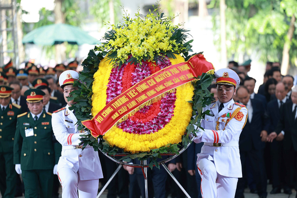 Leaders, people bid last farewell to General Secretary Nguyen Phu Trong -0